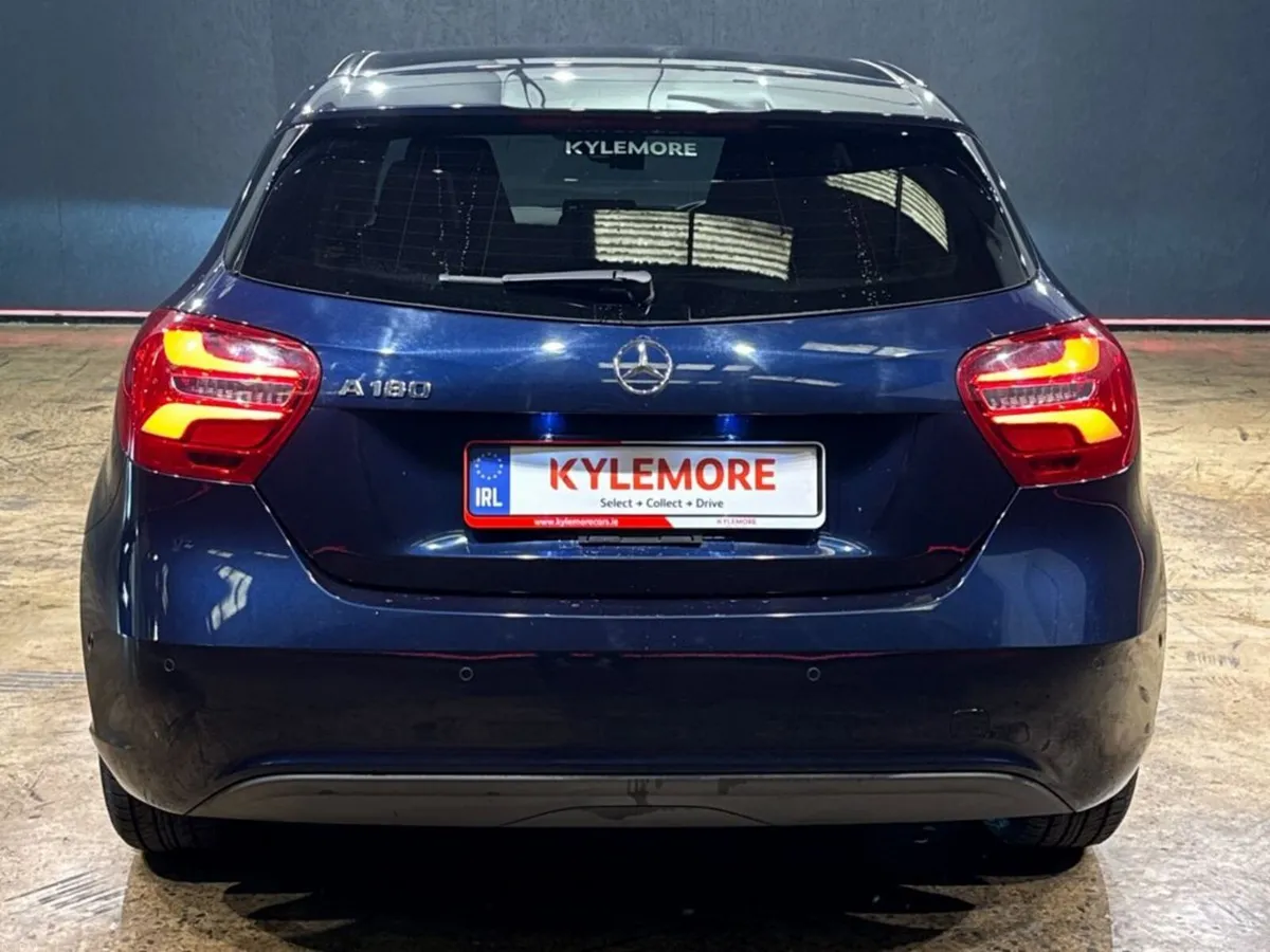 Mercedes-Benz A-Class 1.6 AUTOMATIC - STYLE EDITIO - Image 4