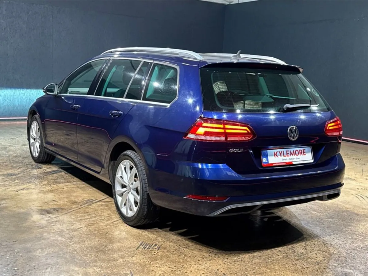 Volkswagen Golf 1.2 TSI COMFORT LINE TECH EDITION - Image 5