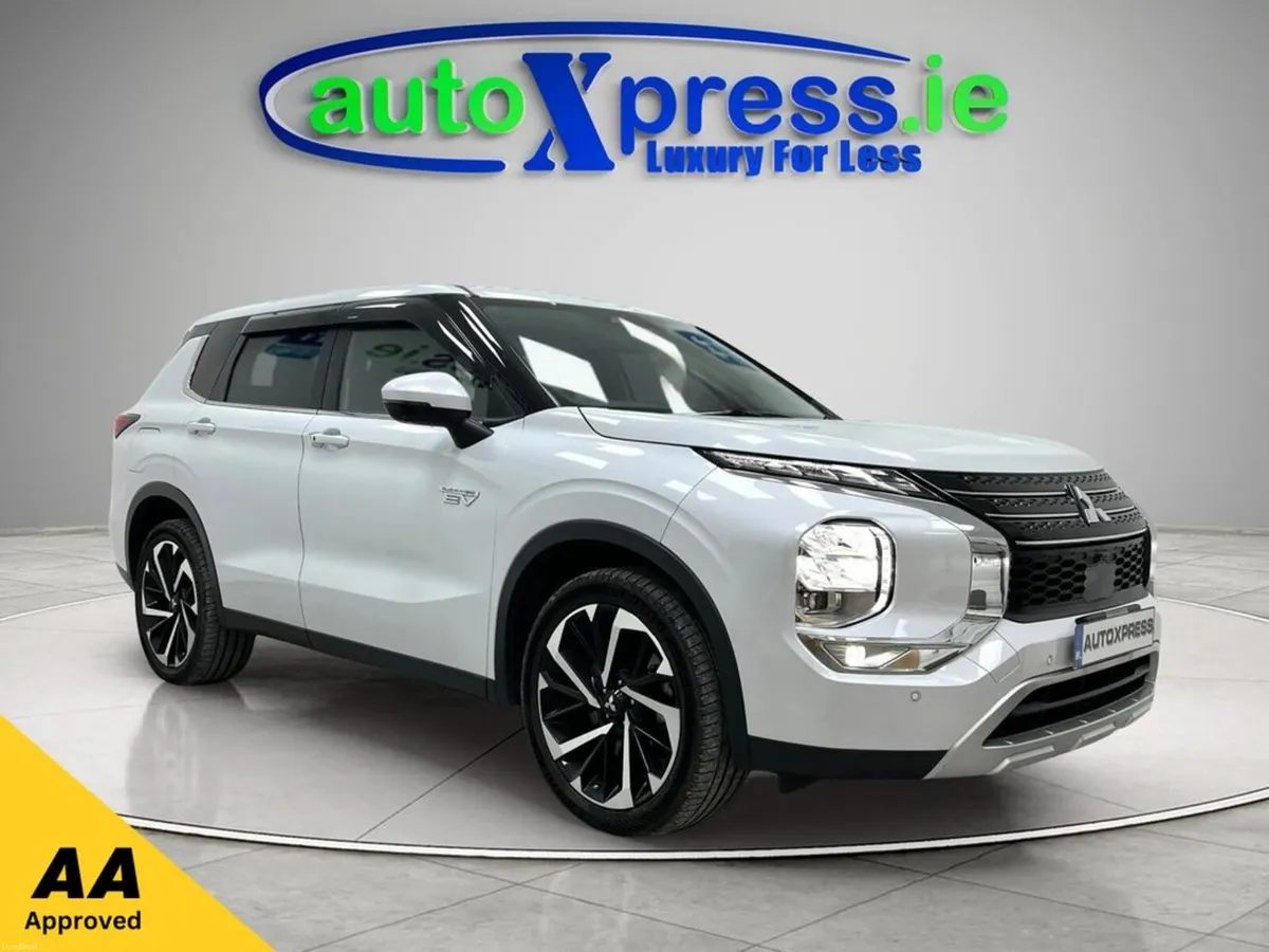 Mitsubishi Outlander PHEV 4WD G, Automatic, Revers - Image 1