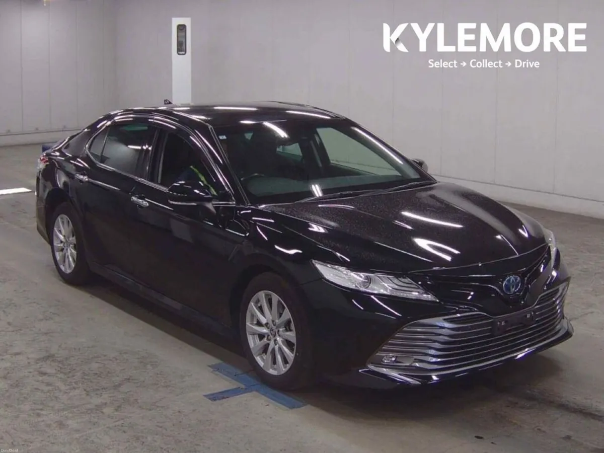 Toyota Camry 2.5 HYBRID AUTOMATIC - FACTORY ALLOYS - Image 1
