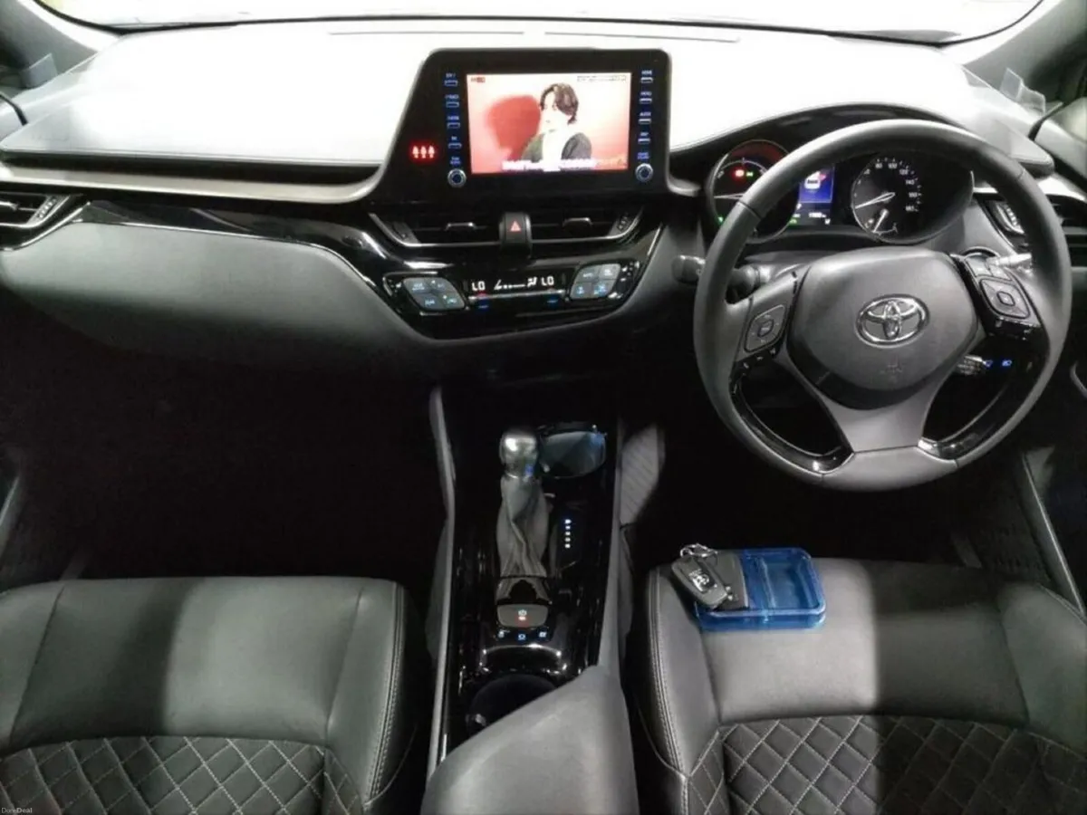 Toyota C-HR 1.8 AUTOMATIC HYBRID SUV - G MODE NERO - Image 3