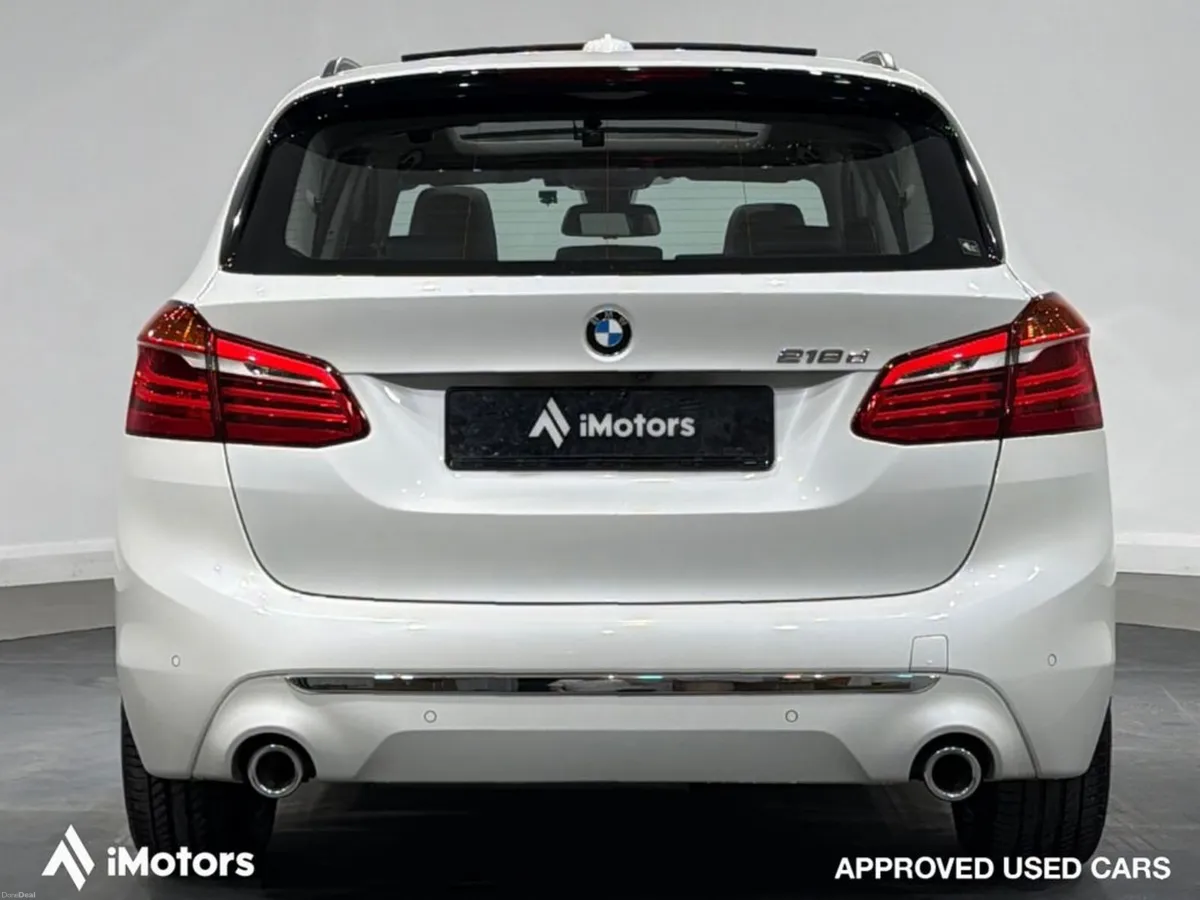 BMW 2-Series HUGE SPEC 218D LUXURY SUNROOF - Image 4