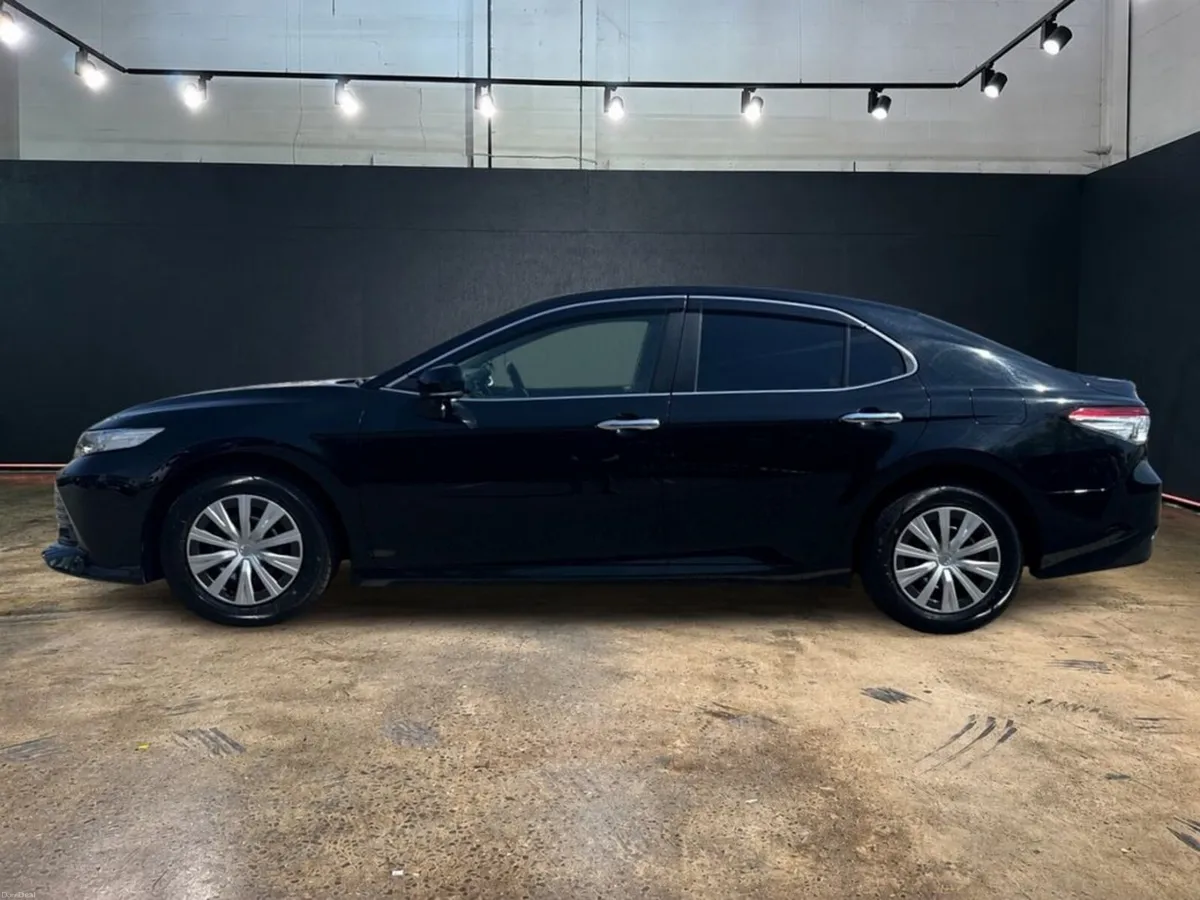 Toyota Camry 2.5 HYBRID AUTOMATIC - CRUISE CONTROL - Image 6