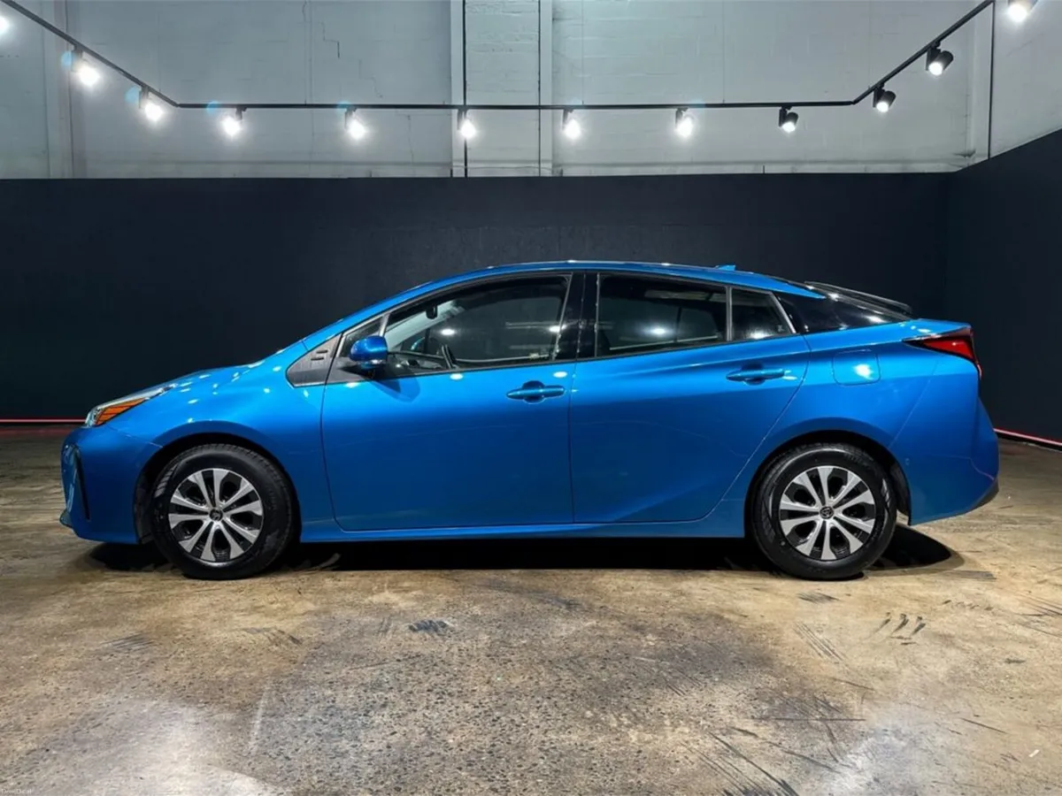 Toyota Prius 1.8 HYBRID AUTOMATIC - FACTORY ALLOY - Image 6
