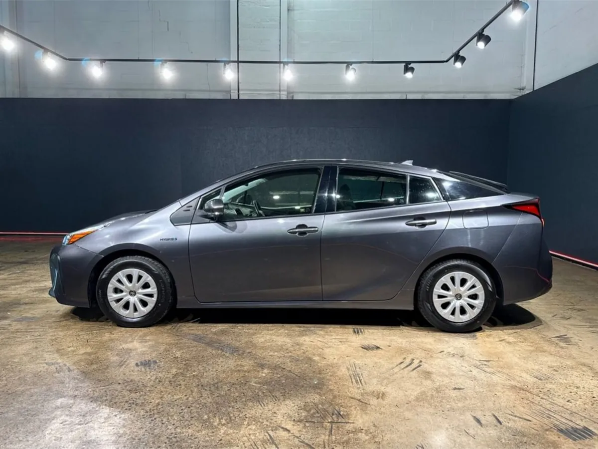 Toyota Prius 1.8 HYBRID AUTOMATIC - CRUISE CONTROL - Image 6