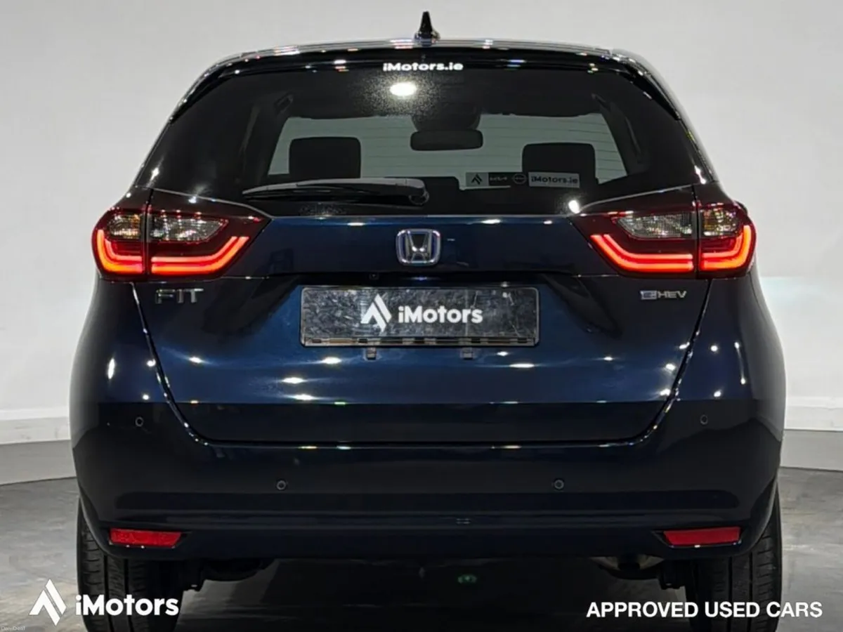 Honda Fit E-HEV HYBRID AUTOMATIC - Image 4