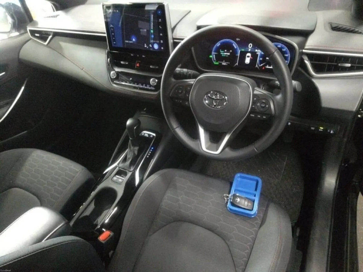 Toyota Corolla 1.5 HYBRID AUTOMATIC GZ EDITION (TO - Image 3