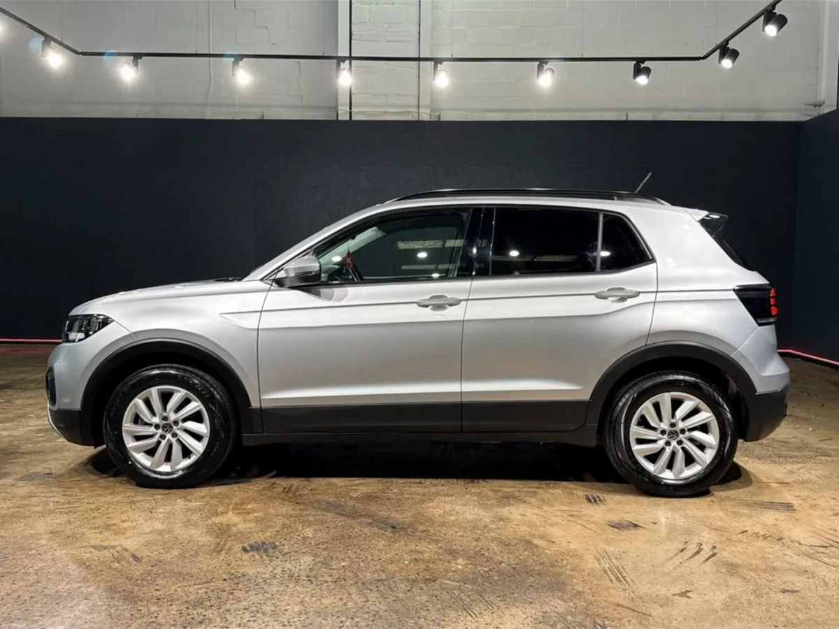 Volkswagen T-Cross 1.0 TSI AUTOMATIC - REVERSE CAM - Image 6