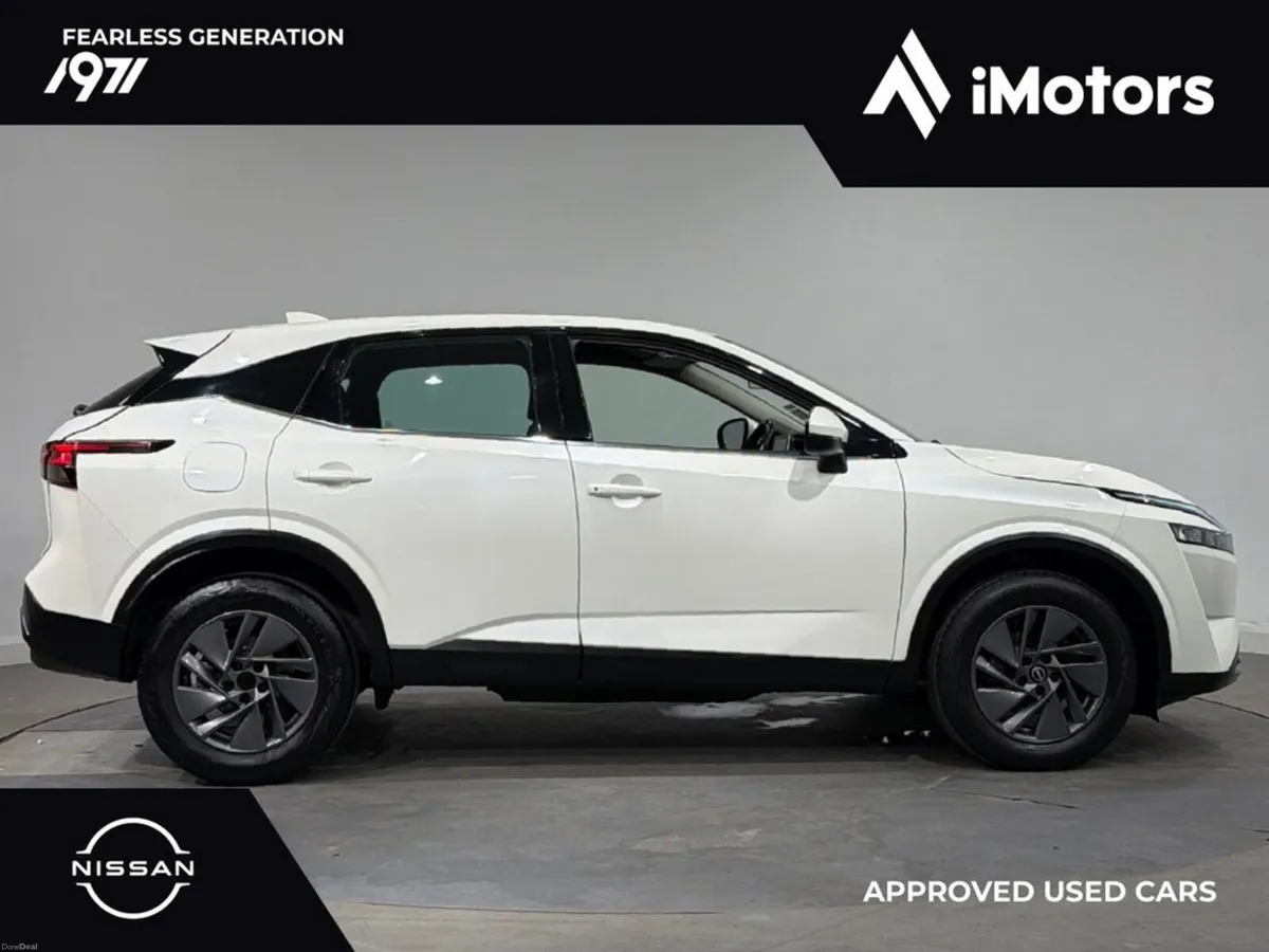 Nissan Qashqai 1.3 Acenta Premium 140PS - Image 2