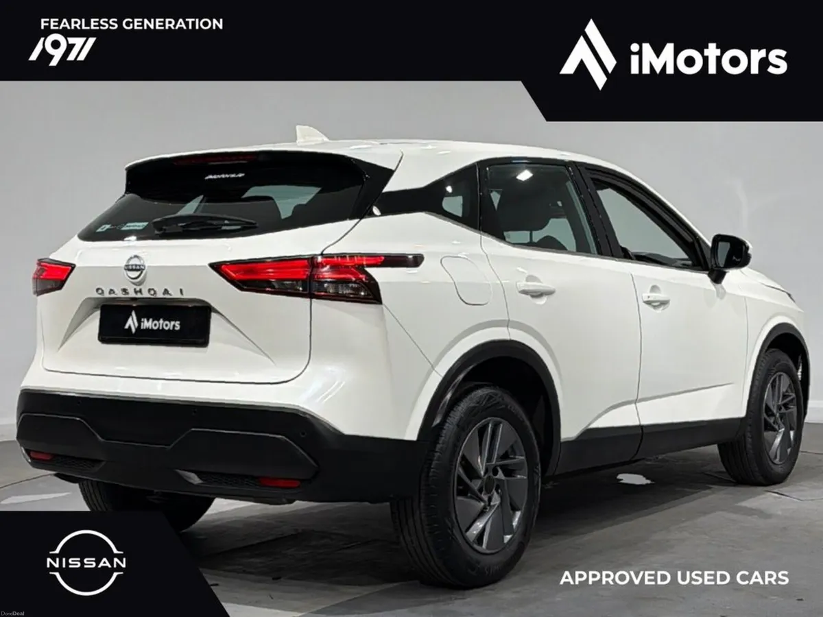 Nissan Qashqai 1.3 Acenta Premium 140PS - Image 3