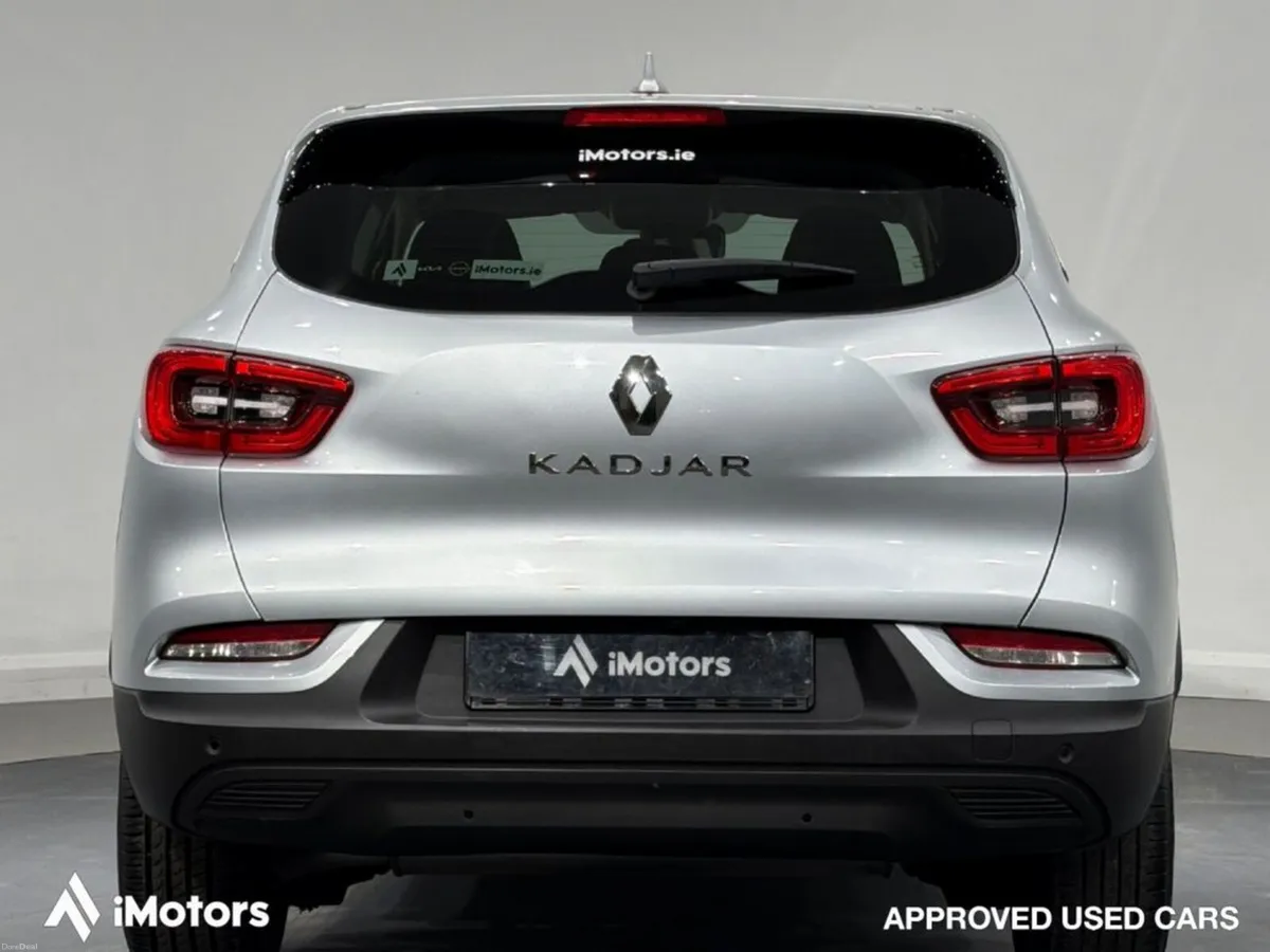 Renault Kadjar Equilibre TCE 140 MY22 5DR - Image 4