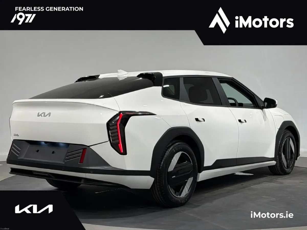 Kia EV4 EARTH 2 FASTBACK - Image 3