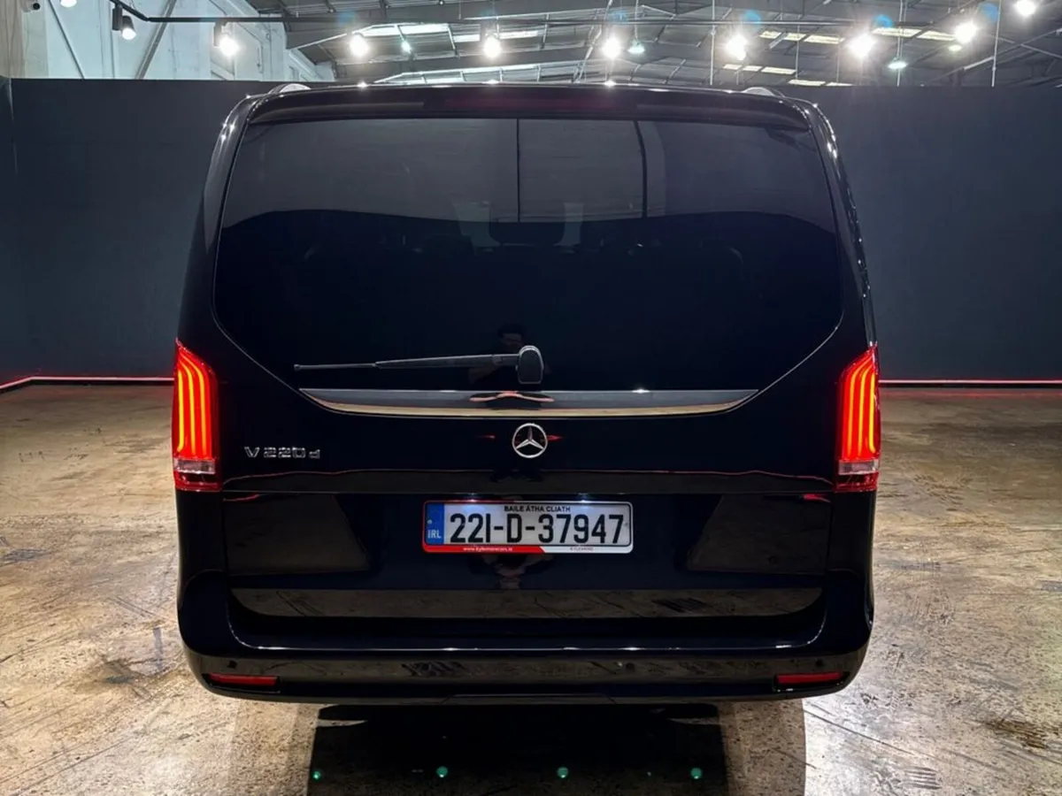 Mercedes-Benz V-Class 2.1L AUTOMATIC - 7 SEATER - - Image 4