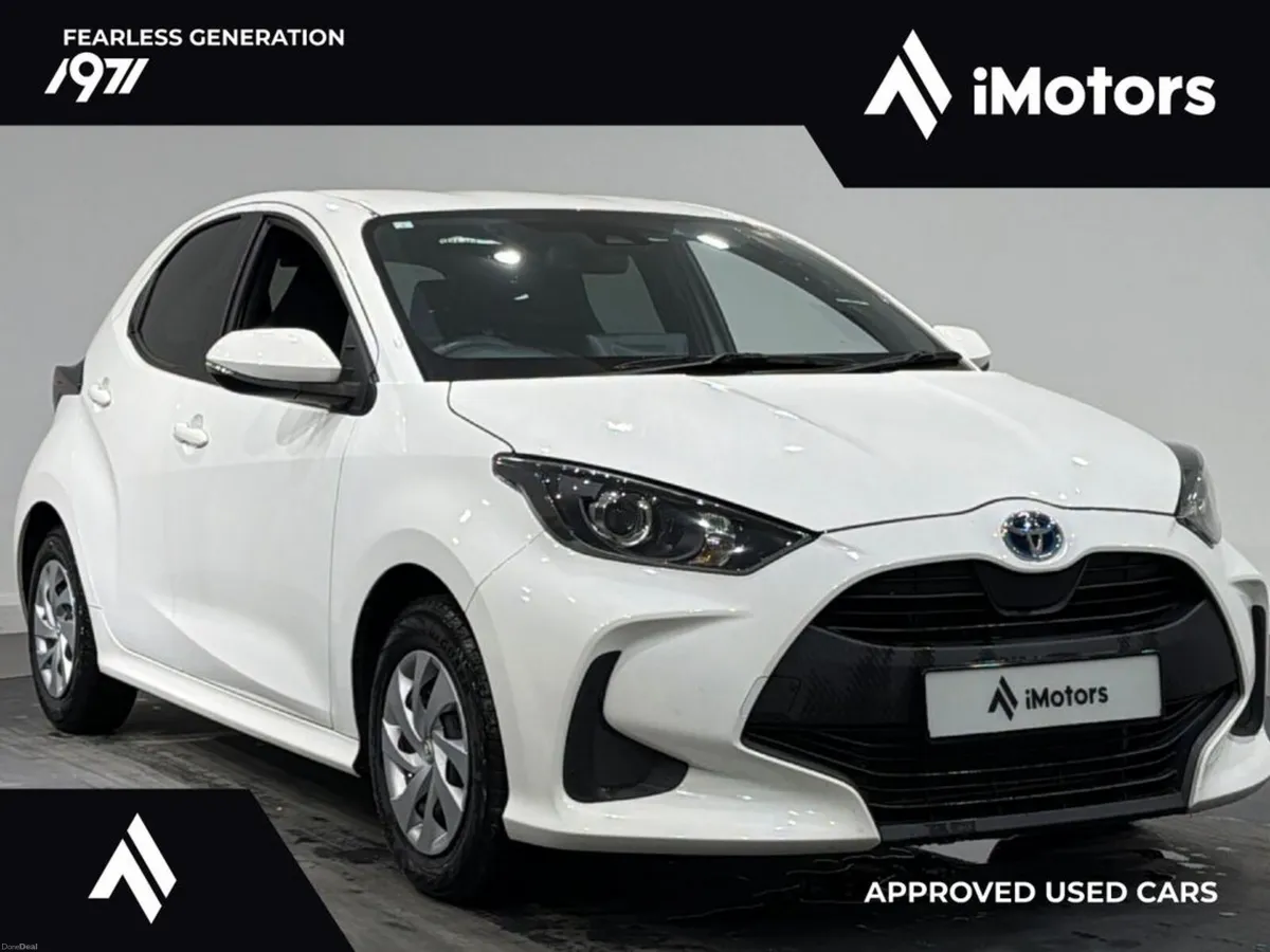 Toyota Yaris HYBRID X - Image 1