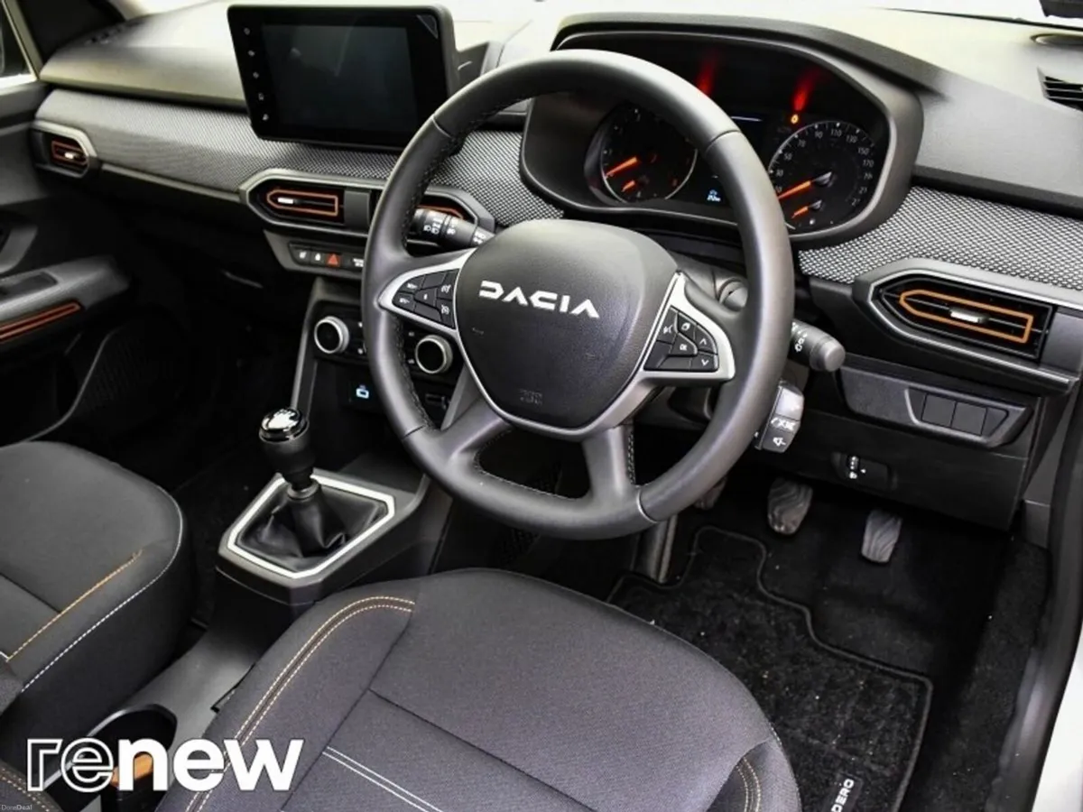 Dacia Sandero Stepway TCe 90 STEPWAY Journey - Image 6