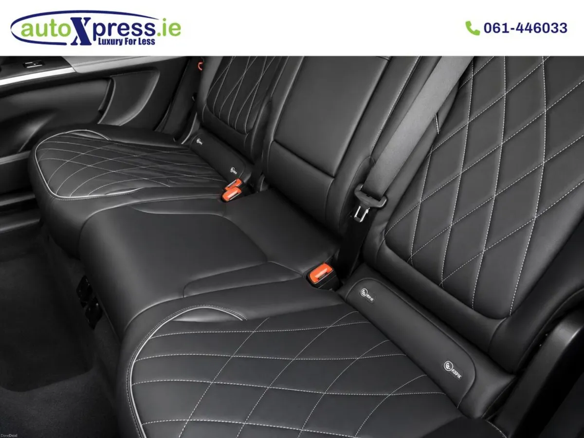 Mercedes-Benz EQS 4 MATIC AMG LINE, 7 Seats, Ultra - Image 4