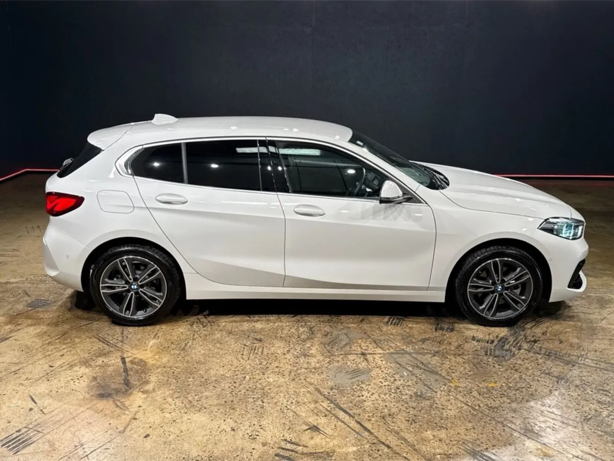 BMW 1-Series ONLY 686KM - 1.5 AUTOMATIC - FACTORY - Image 2
