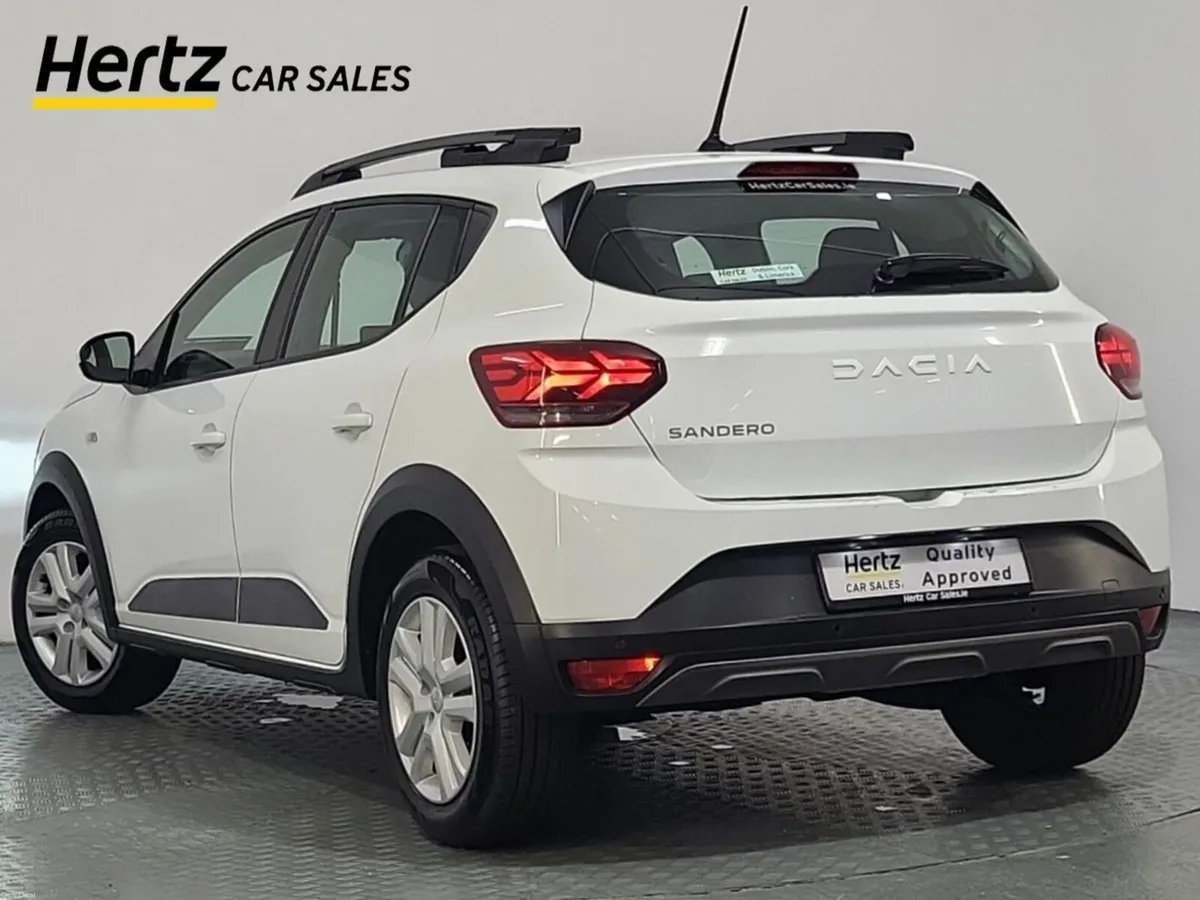 Dacia Sandero Stepway WARRANTY TILL APRIL 2027 !! - Image 3