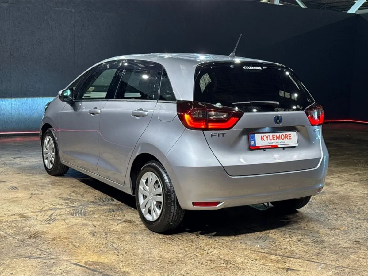 Honda Fit 1.5 HYBRID AUTOMATIC - PUSH BUTTON STOP - Image 5
