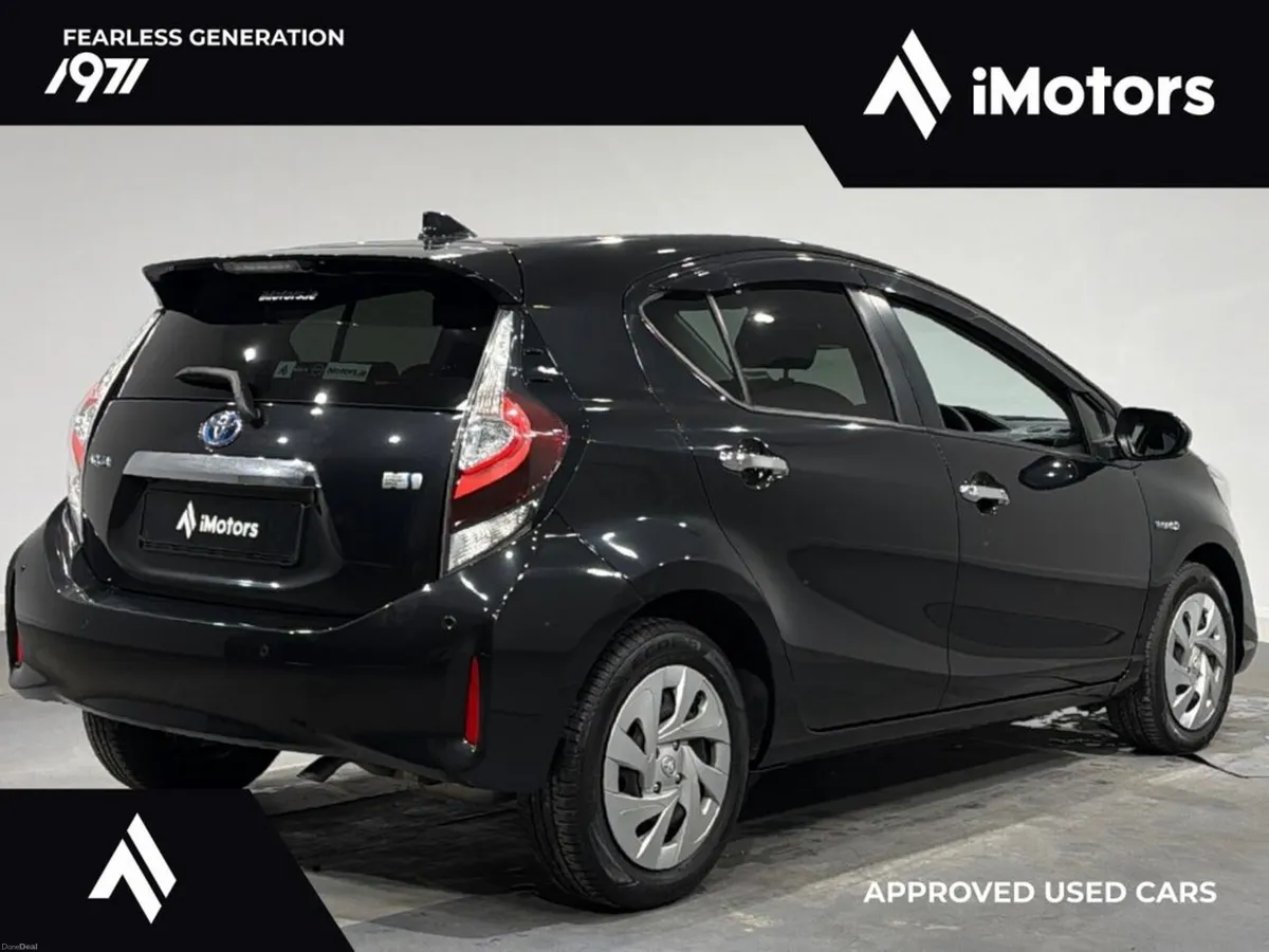 Toyota Aqua S STYLE BLACK AUTOMATIC HYBRID - Image 3