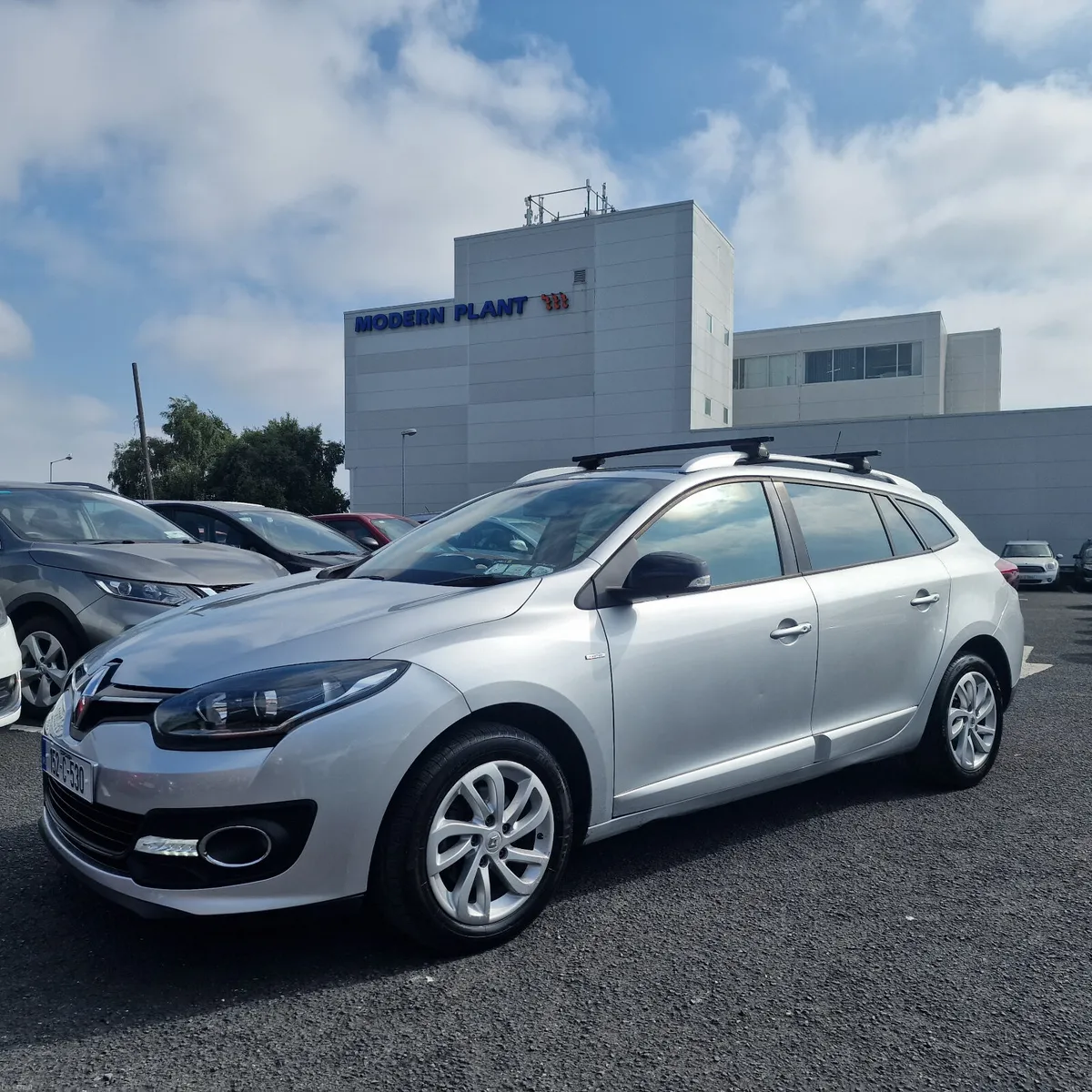 Renault Megane 2015 dCi 95 LIMITED - Image 4