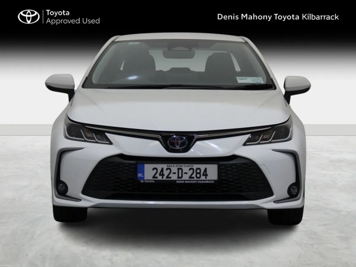 Toyota Corolla SALOON LUNA - Image 5