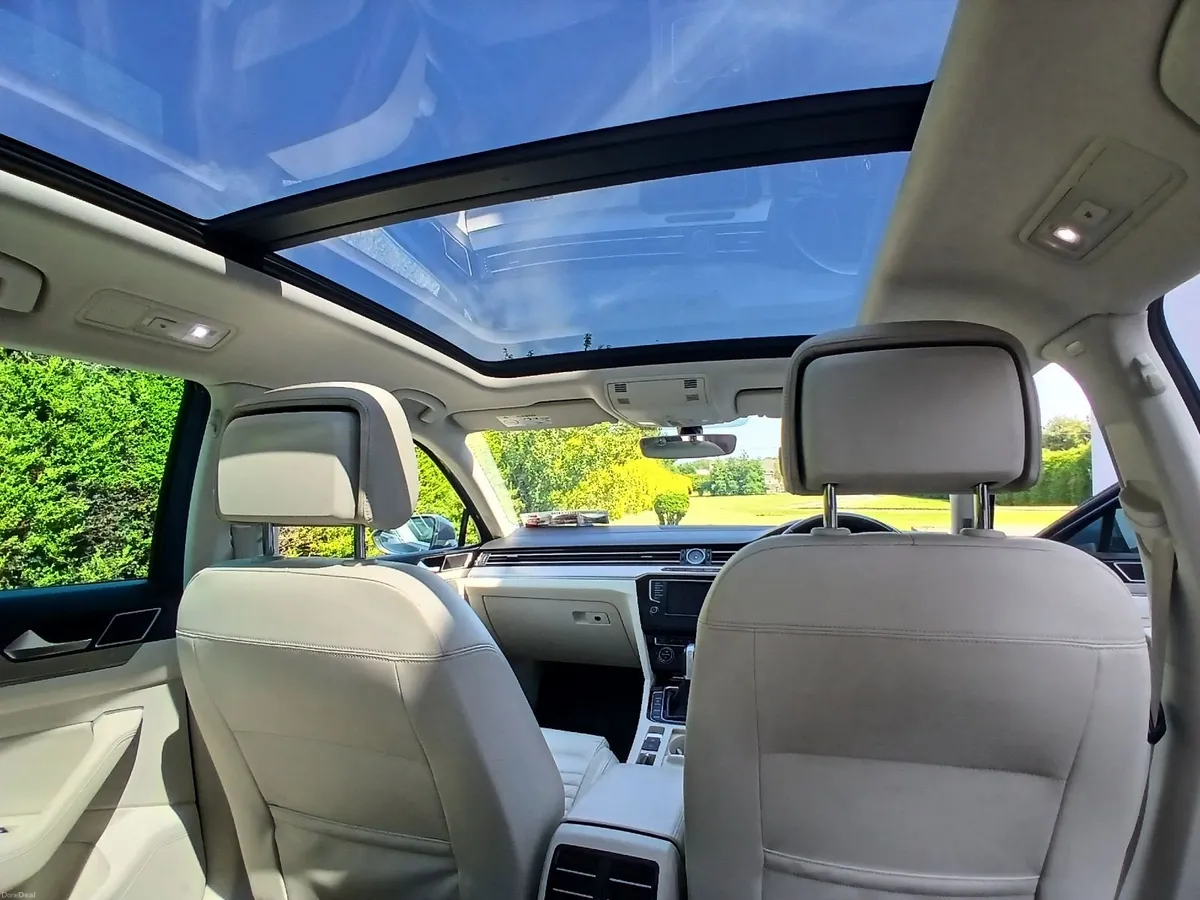 2015 Volkswagen Passat Highline Estate 2.0 Auto - Image 2
