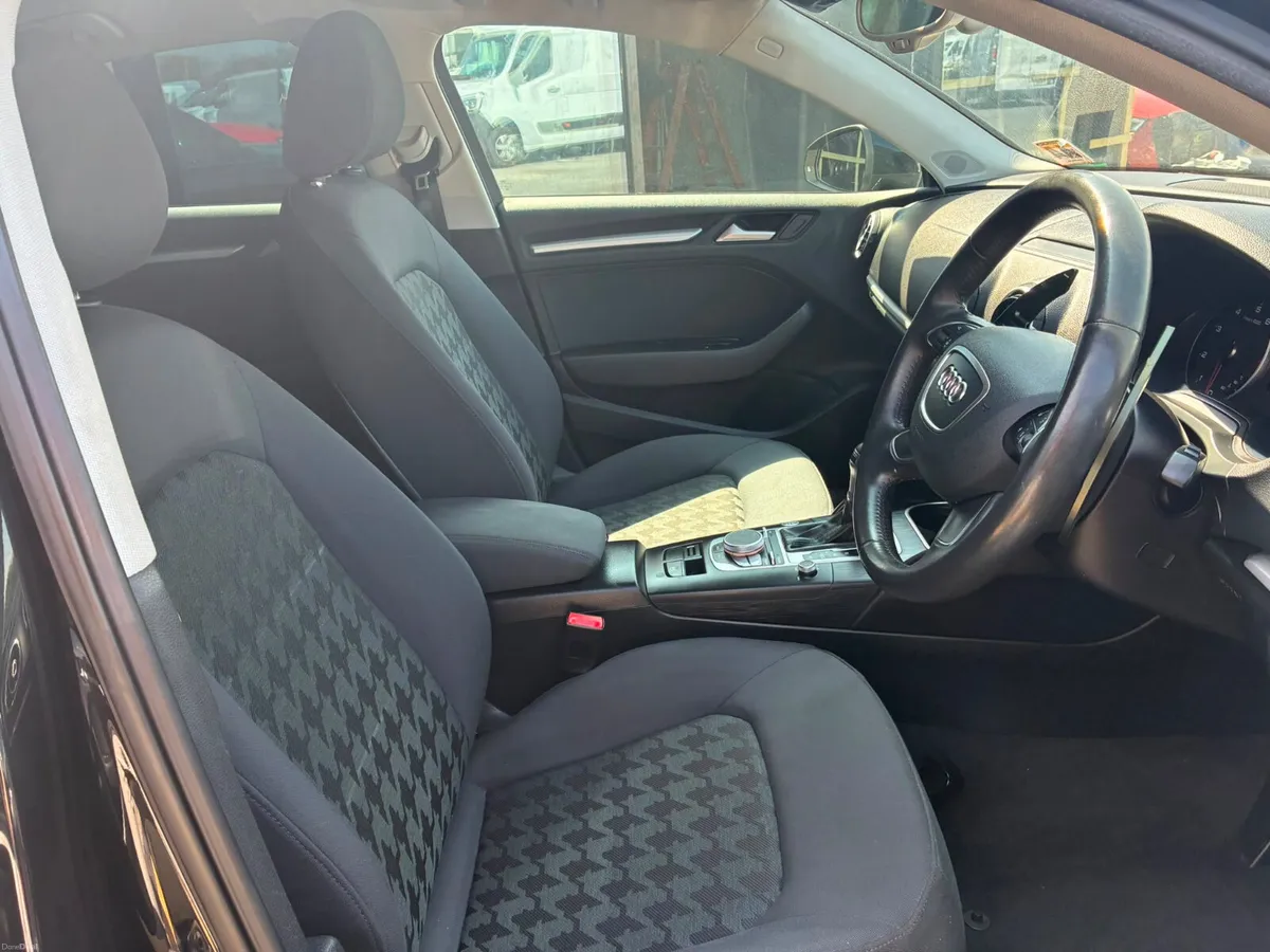 Audi A3 Saloon 1.4 TFSI Auto - Image 4