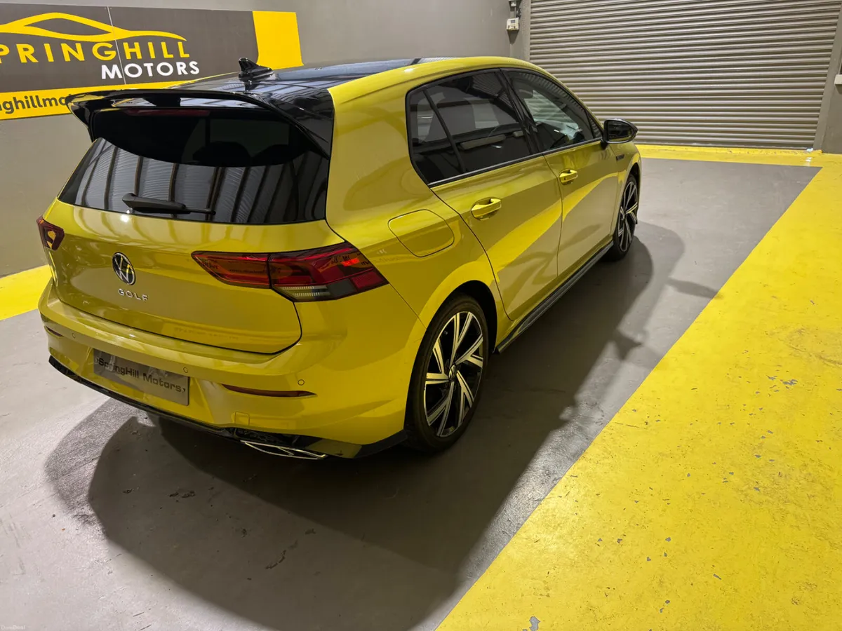 2024 Volkswagen Golf f R-Line 1.5 TSI 130 BHP - Image 4