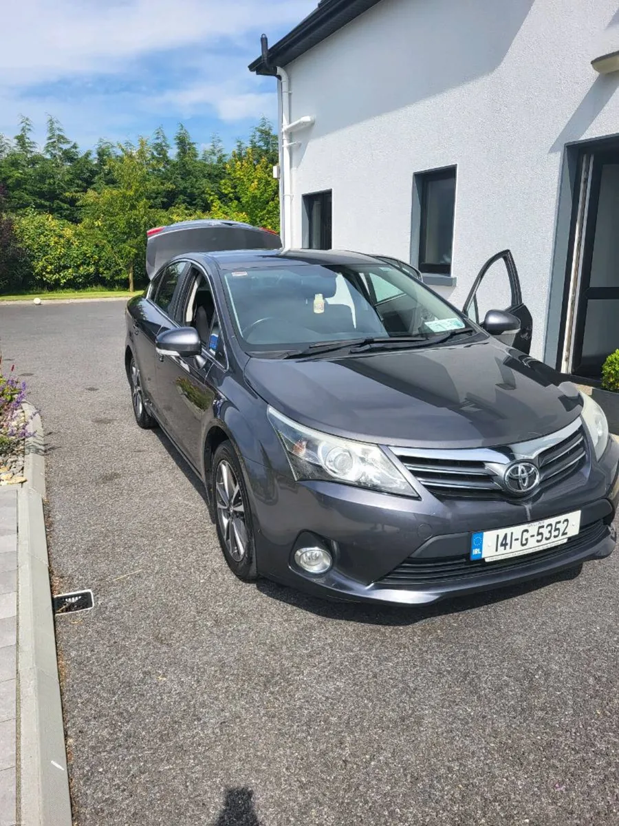 Toyota Avensis - Image 2