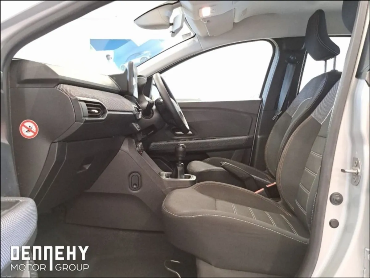 Dacia Sandero Stepway TCe 90 STEPWAY Expression, € - Image 5