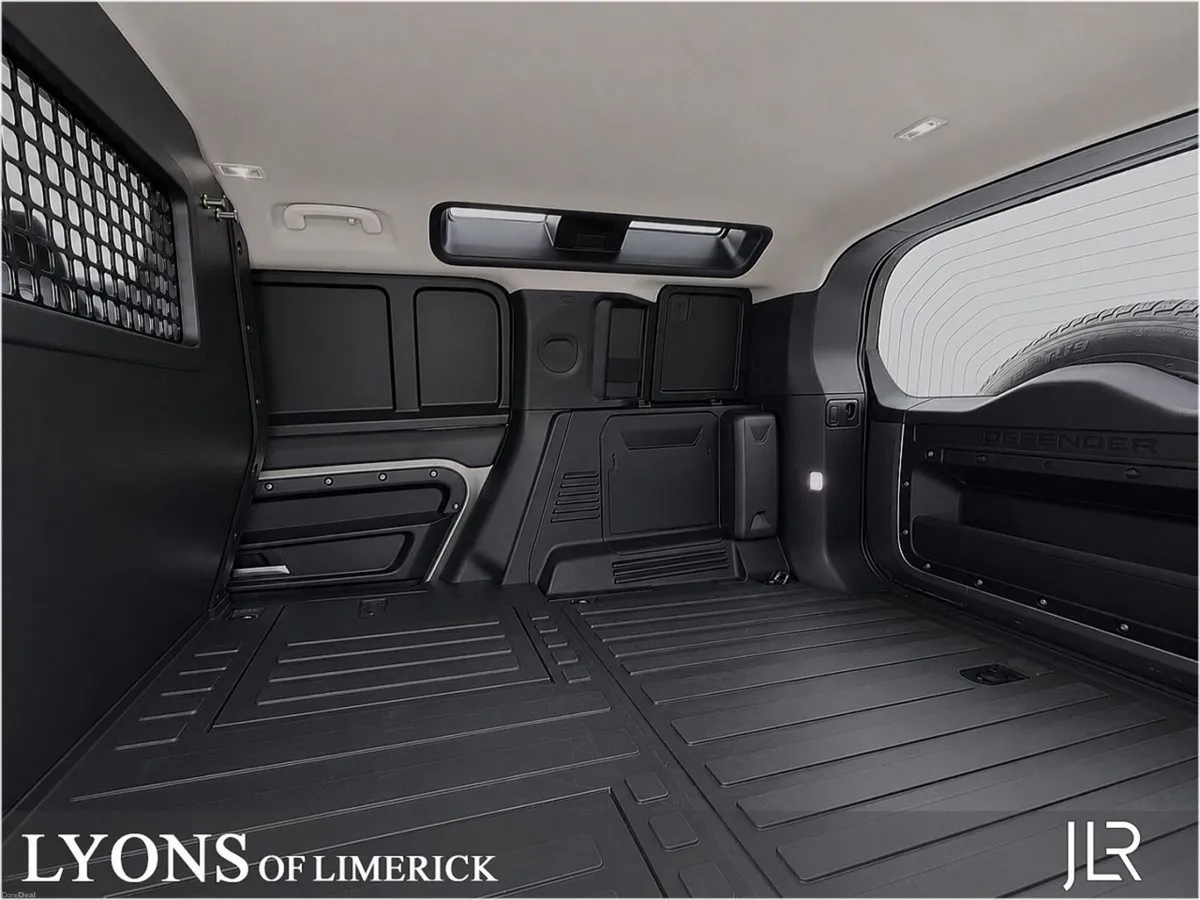 Land Rover Defender DEFENDER 110 3.0 D HARD TOP S - Image 5