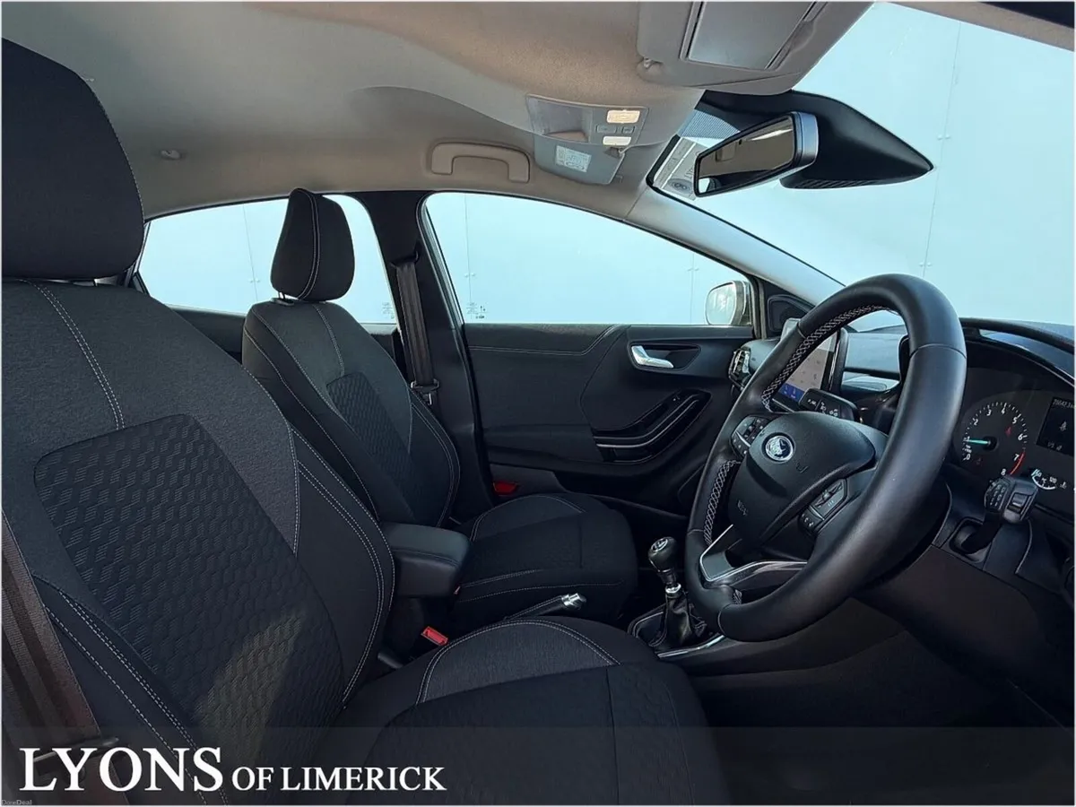 Ford Puma 1.0L EcoBoost Hybrid 125PS Titanium - Image 4
