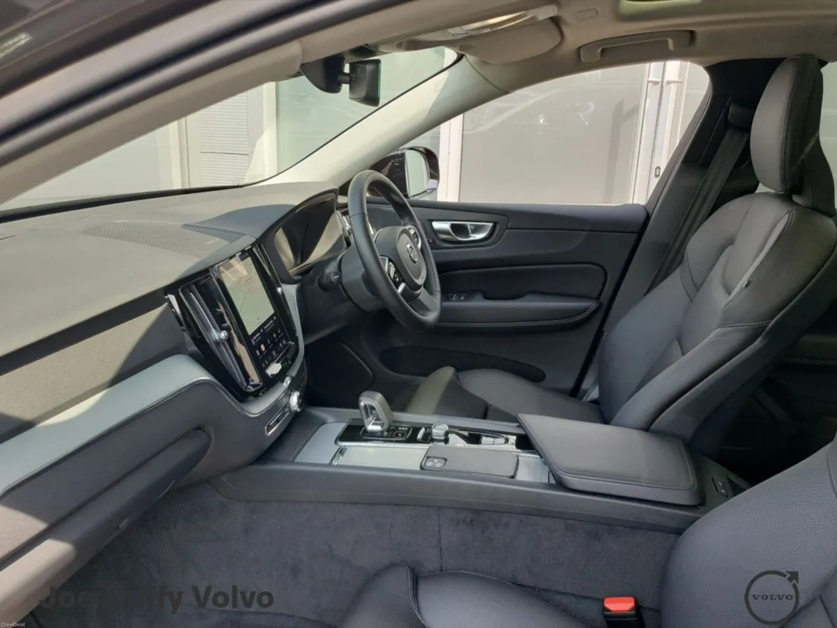 Volvo XC60 + T6 Phev Awd Auto Plus Recharge T6 350 - Image 6