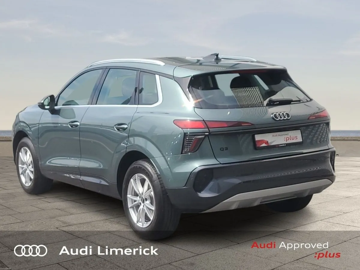 Audi Q3 *SAVE €4443 VS NEW* 35 TDI 150 S-T SE - Image 5