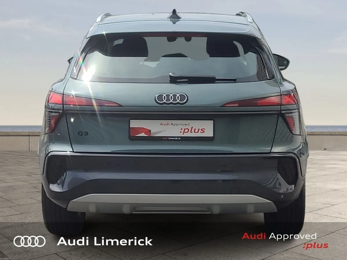 Audi Q3 *SAVE €4443 VS NEW* 35 TDI 150 S-T SE - Image 6