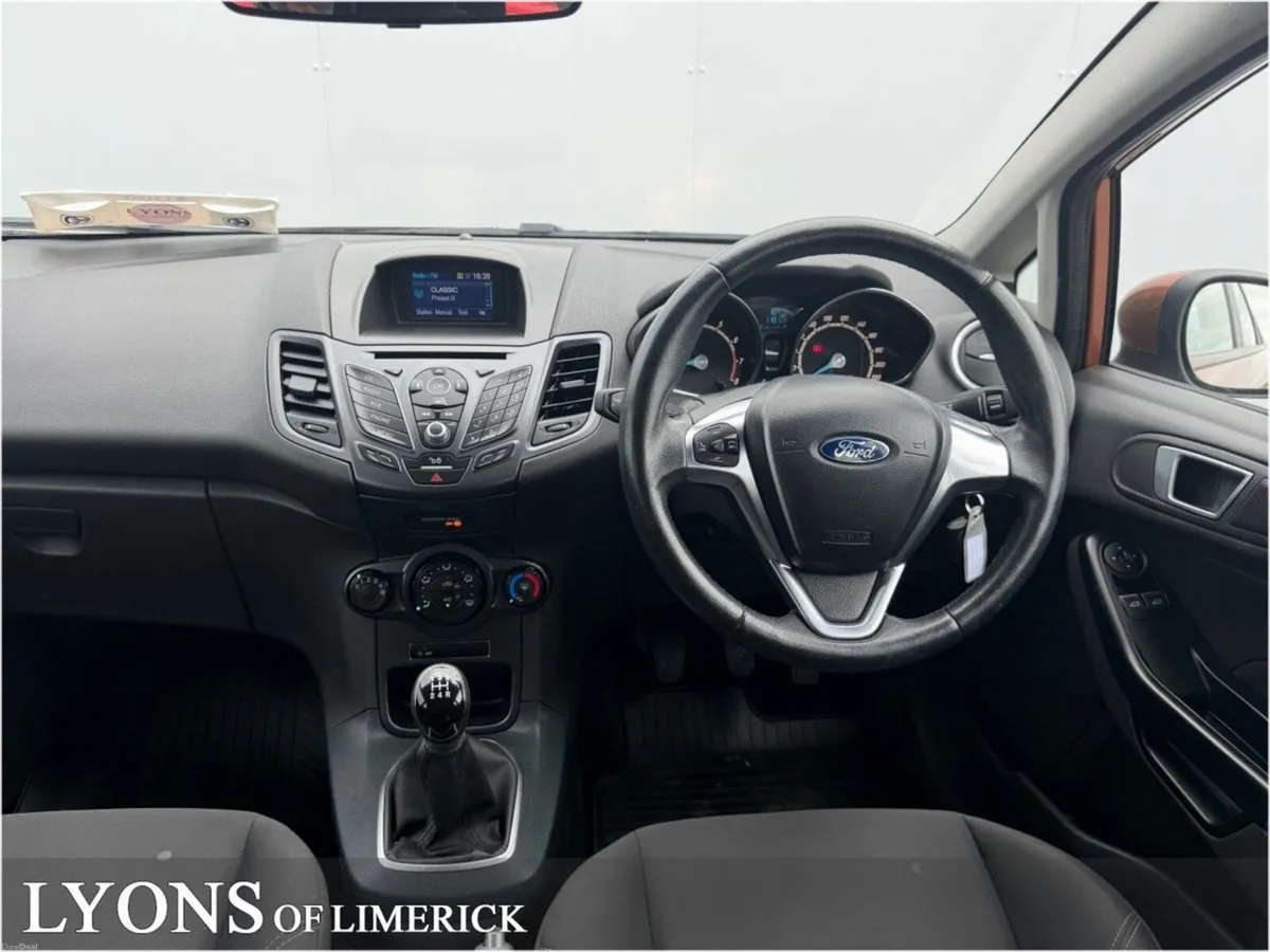 Ford Fiesta 1.0 EcoBoost 65PS S/S Zetec - Image 4