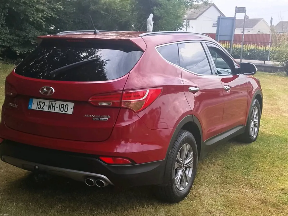 152 Hyundai Santa-fe 4wd 7 seater mint condition - Image 2
