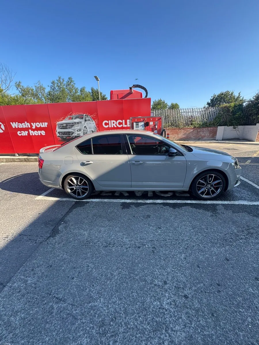 Skoda Octavia VRS - Image 2