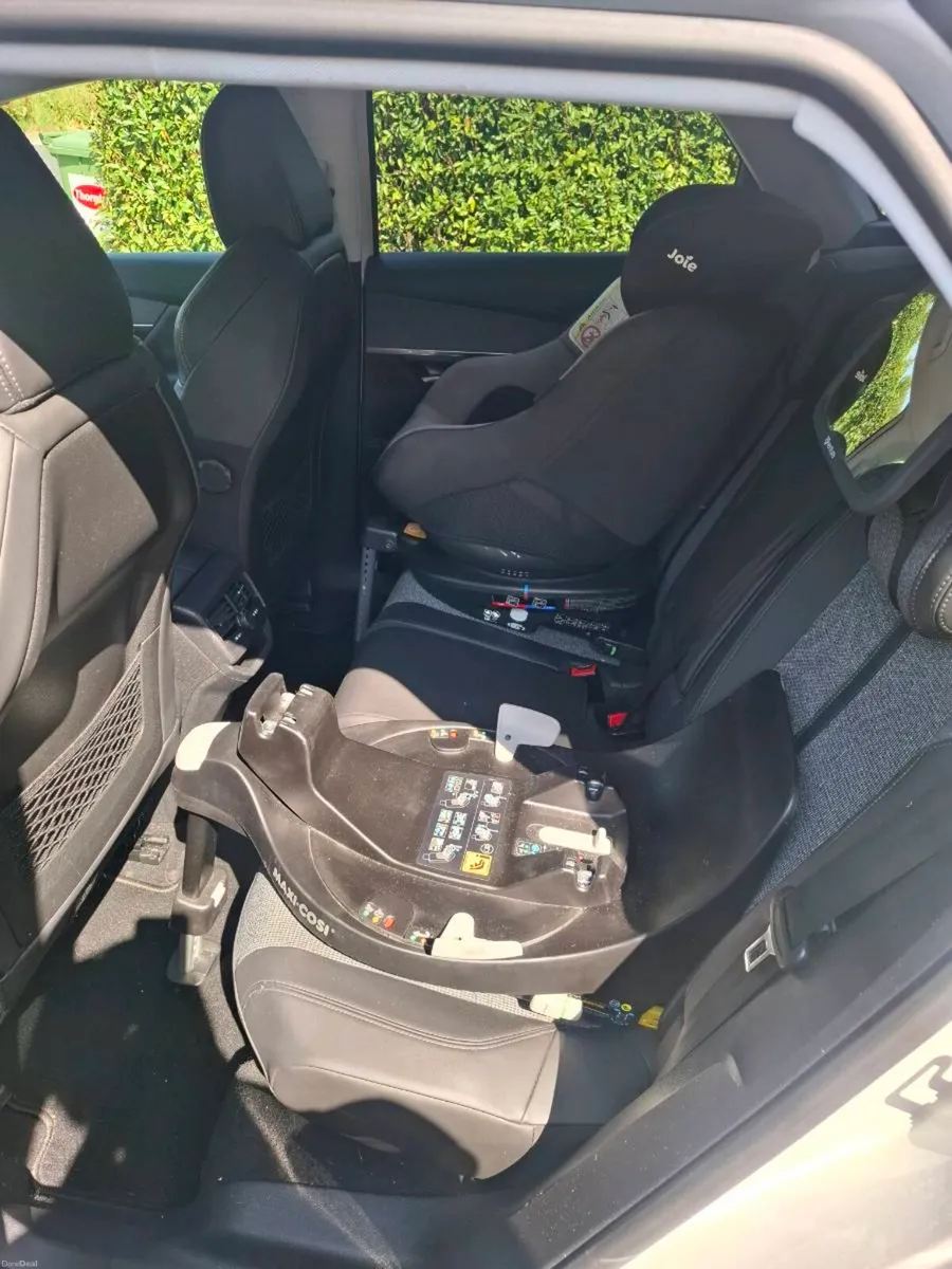 2019 Peugeot 3008 1.5L BluHDi diesel Allure - Image 6