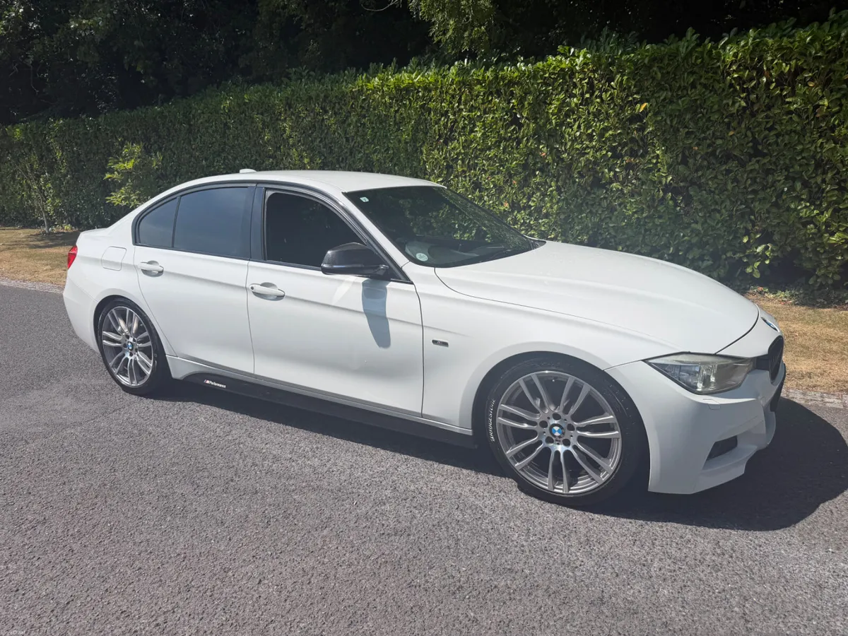 2013 BMW 320d M Sport Saloon – €12,450 - Image 2