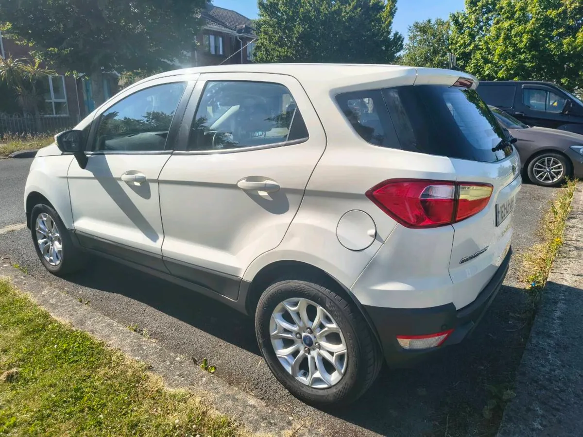 Ford EcoSport 2016 - Image 3