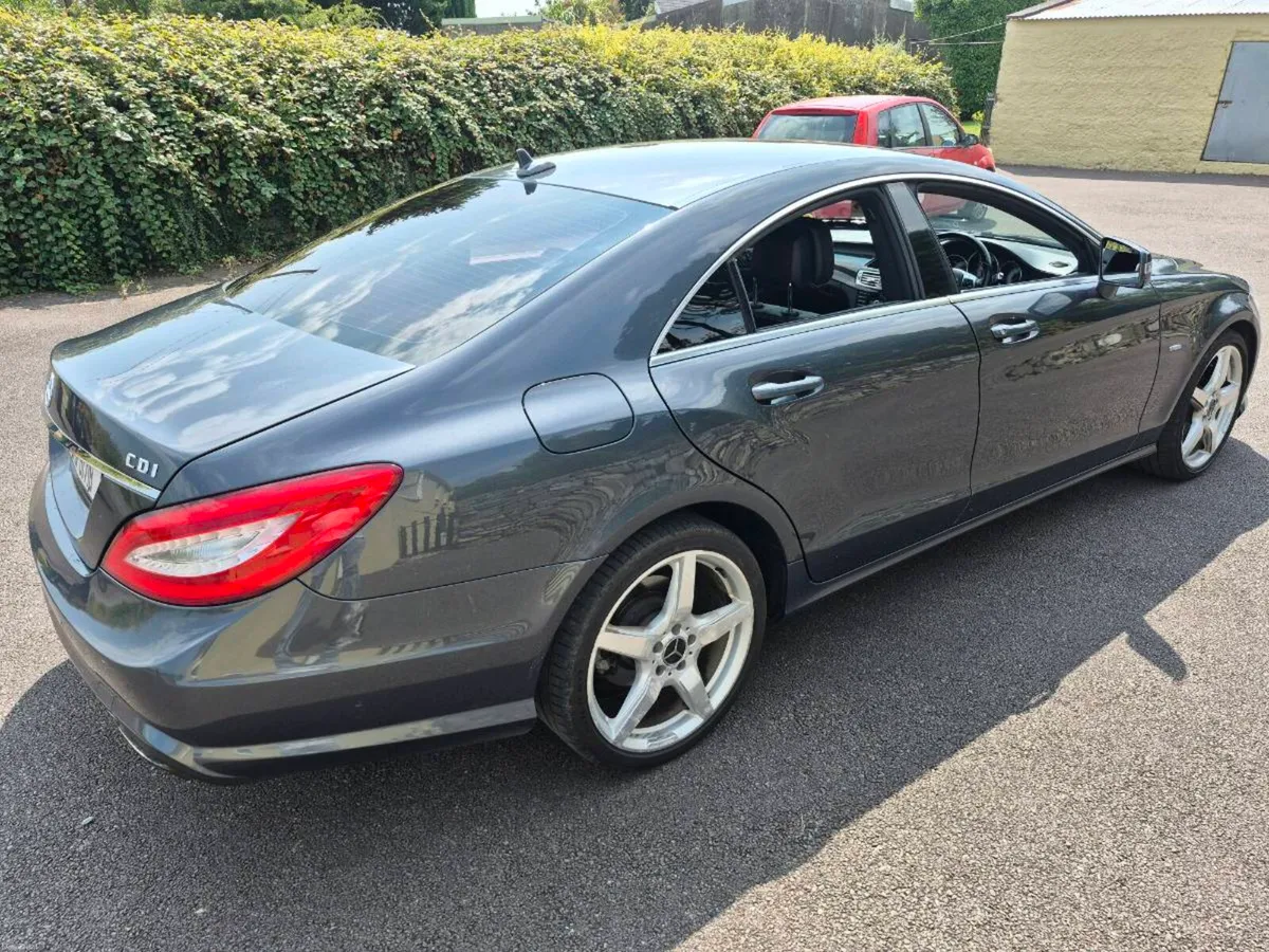 Mercedes CLS 350 CDI FSH From new - Image 3
