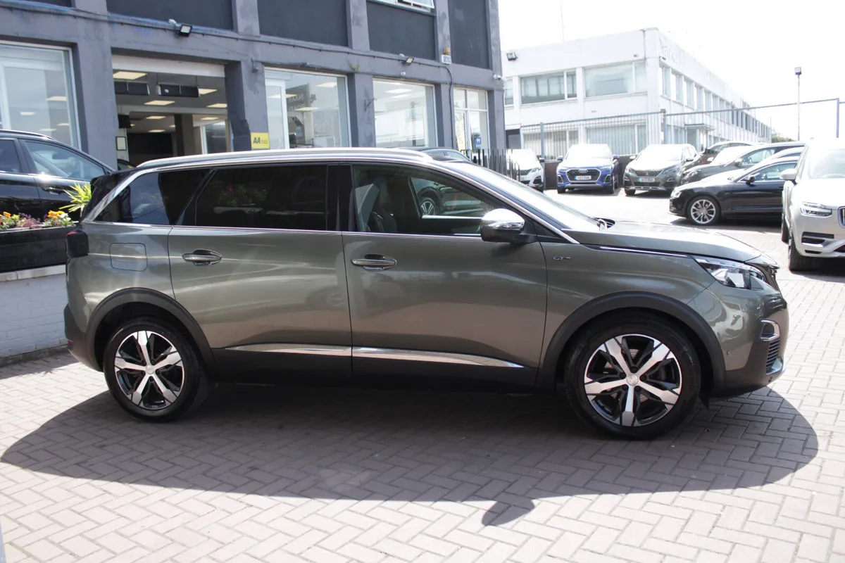 2019 PEUGEOT 5008 GT-LINE 5DR 7 SEATER MPV AUTO - Image 3
