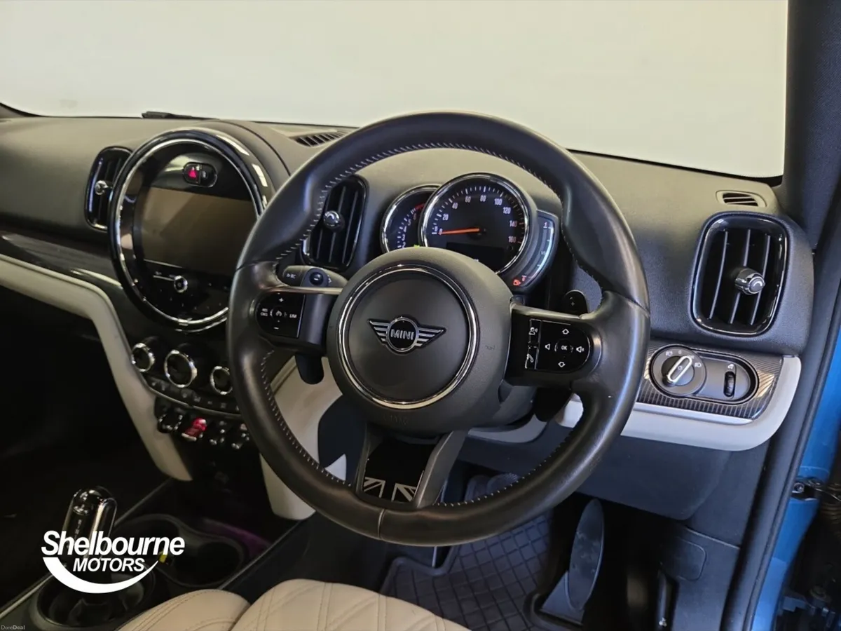 MINI Countryman COOPER S EXCLUSIVE - Image 4
