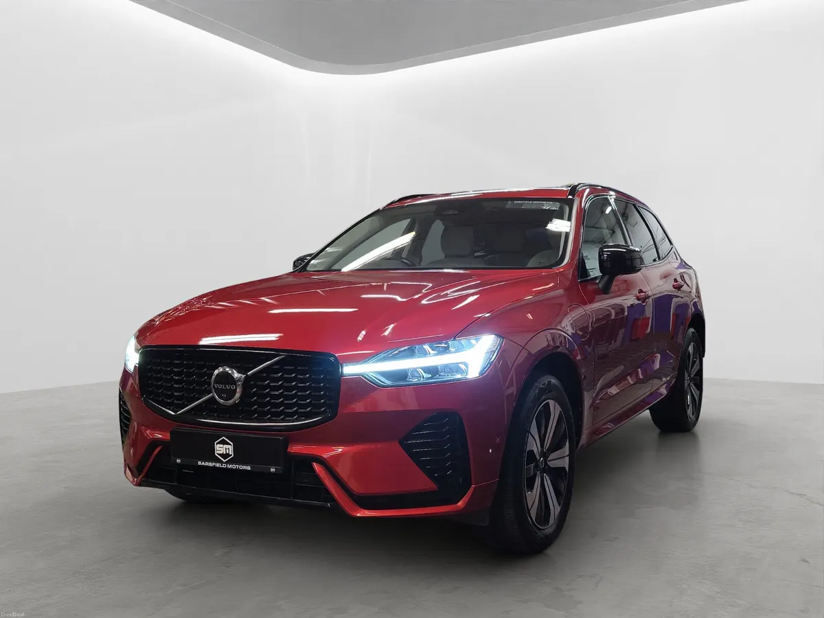 2023 VOLVO XC60 2.0 T6 350 BHP PLUS DARK AWD. - Image 3