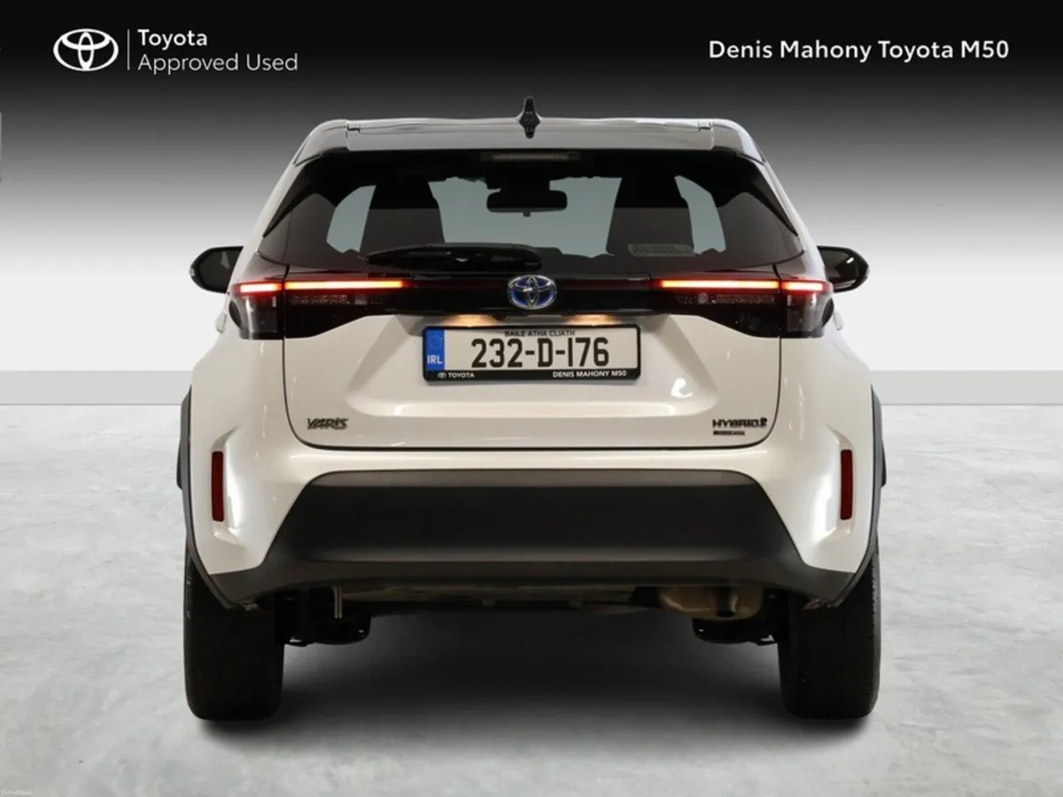 Toyota Yaris Cross Luna Sport Hybrid - Image 4