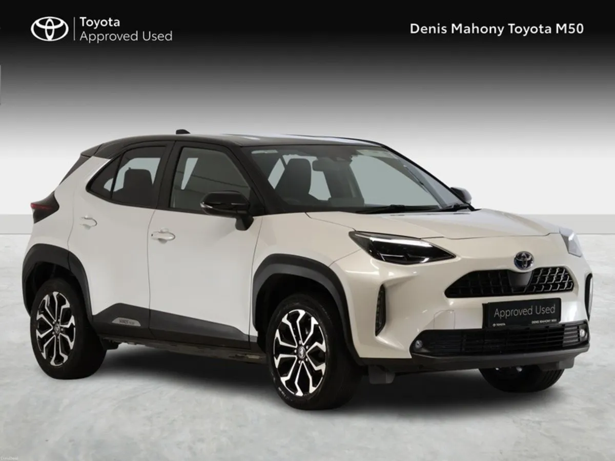 Toyota Yaris Cross Luna Sport Hybrid - Image 1
