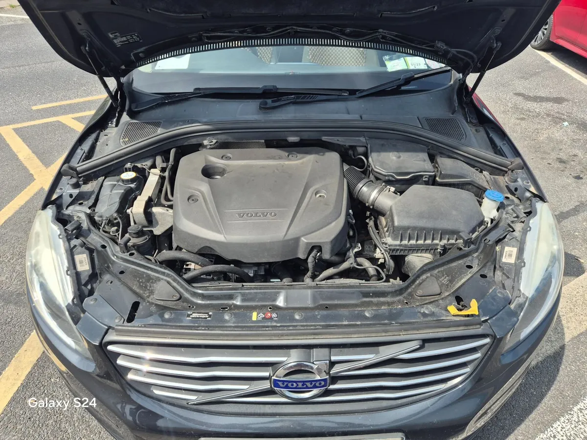 Volvo XC60 2015 - Image 5