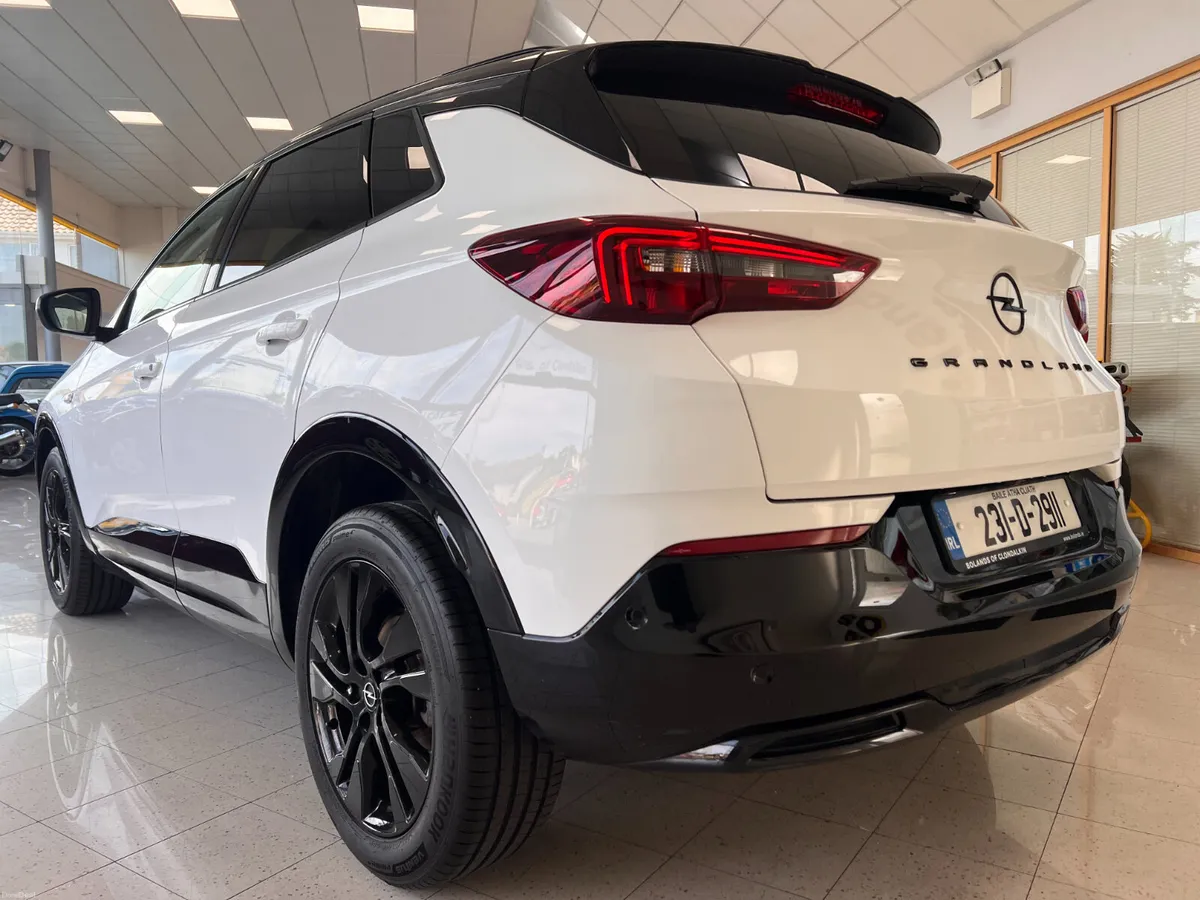BEST VALUE 2023 Twin Tone SRi 130PS Manual  **Fina - Image 3